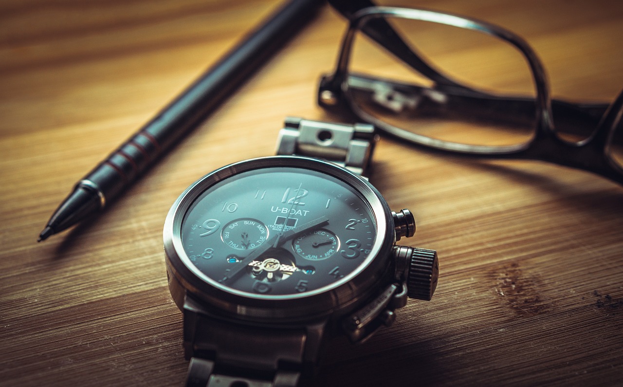 Time Zones Are Your Friend: Scheduling a Nomad Life Around Your Energy